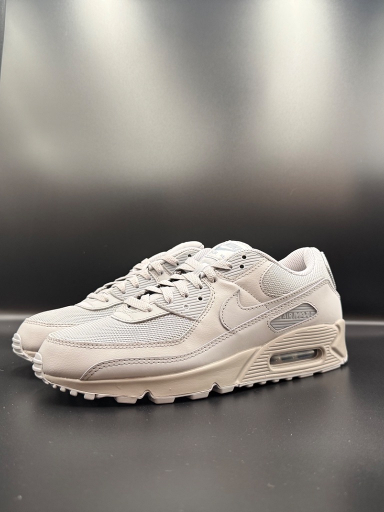 Nike Air Max 90 Wolf Grey-Wolf Grey Mens Sz 9.5 Cn8490-001